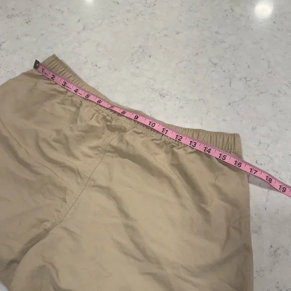 Patagonia Women's M  2.5" Barely Baggies Nylon Shorts Oar Tan Pockets Recycled - Picture 12 of 13